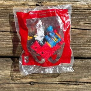 GOOFY RUNAWAY TRAIN NIP 2020 MCDONALDS TOY DISNEY